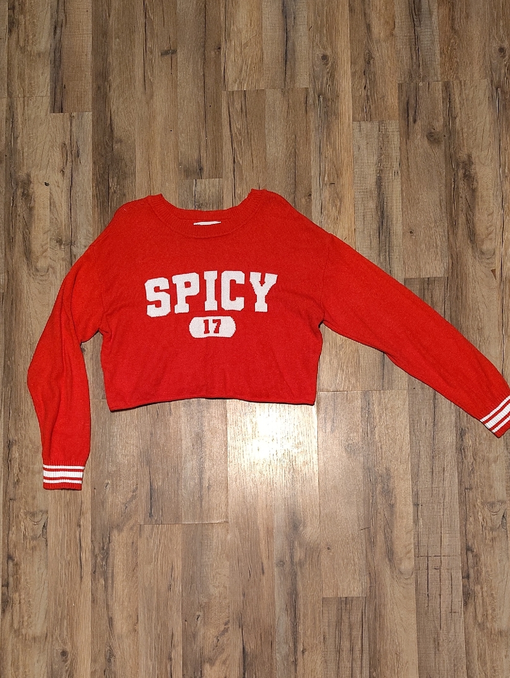 No Boundaries Red Crop Spicy 17 Sweater